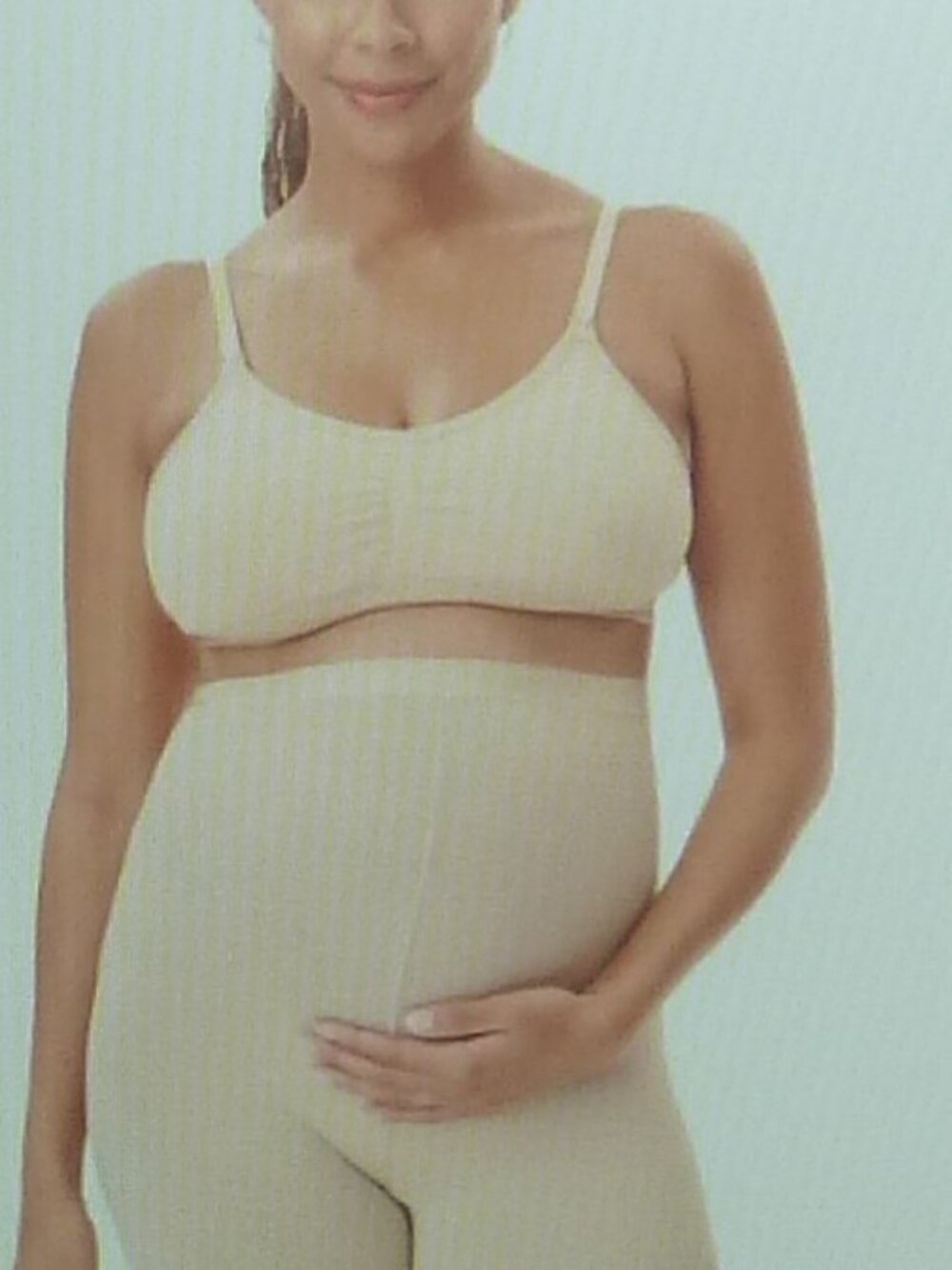 Joyspun Women's S-M 38-41 Maternity Over the Belly Stretch shorts Tan